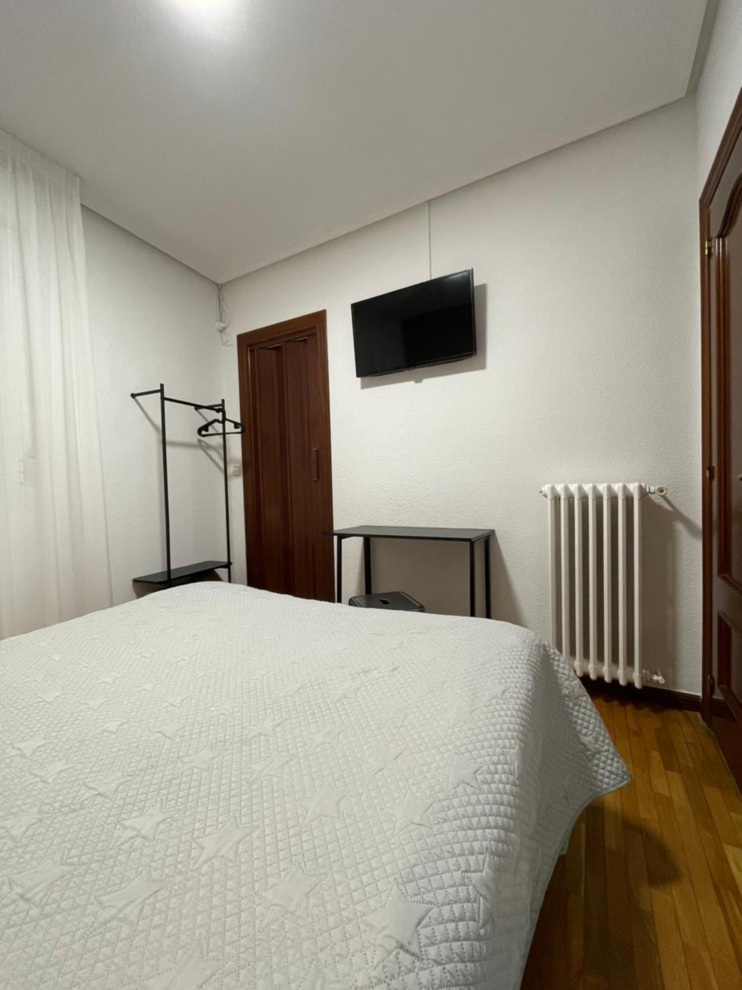 Pension La Encina Santo Domingo de la Calzada Kültér fotó